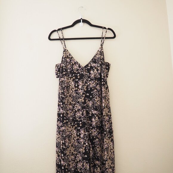Lulus Chic Aspect Black Floral Backless Wide Leg Spaghetti Strap Jumpsuit sz S - Picture 6 of 9